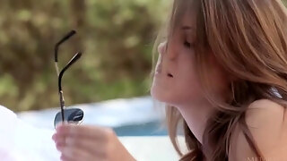 Viola Bailey Gets A Solo Orgasm By The Pool