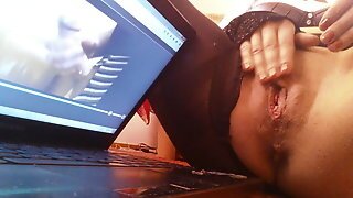 38yr Old Married Dutch Milf With Huge Pussy : Tribute To Me