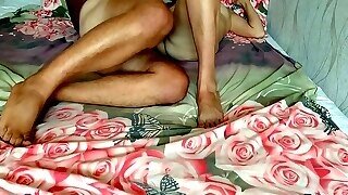 Found Vid In Aged Phone - Amateur Cougar Dana Mercy