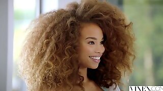 Vixen Teen Beauty Fucks Brother's Roommate As Soon As Possib
