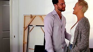 Curvy MILF Ryan Keely Gets Drilled By A Hard Cock