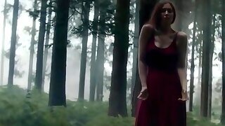 Lisa Hannigan - Lovely Irish Singer, Erotic Moves Outdoors