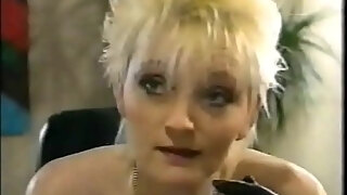 Doctor Richards And His Patient (vintage-fetish).mp4