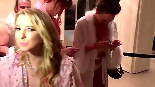 Avn Expo 2020 - White Party