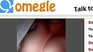 Busty Girl Shows How She Masturbates Omegle