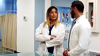 Hospital Sex Scenes Make Me Cum Less Then One Minute!