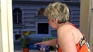 Old Mature Woman Pleases Well-hung Young Dude