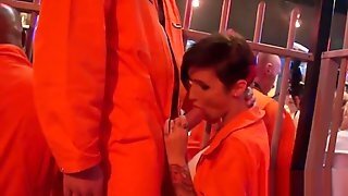 Lovely Peaches Suck Penis And Enjoy Shagging And Gangbang