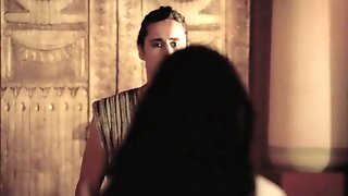 Sibylla Deen, Kylie Bunbury - Tut S01e01 (2015)