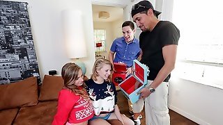 Penis In A Box Foursome With Besties