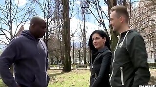 Wife Slut Gives A Blowjob And Gets A Deep Fuck