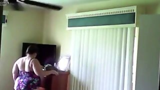 Ugly Wife Get Ready For The Pool In Florida