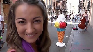 Vacations With Horny Babe