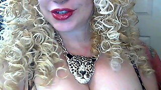 Cougar Next-door Neighbour Roleplaying