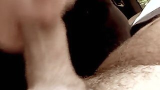 Junge Mom Hat Mega Nippel