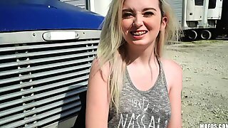 Lexi Lore Gives Jesse Black Outdoor Blowjob To Get A Ride