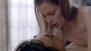 Gillian Jacobs - Love S01e07