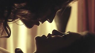 Manuela Arcuri - ''juana La Loca''