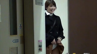 Japanese Cutie Flashes