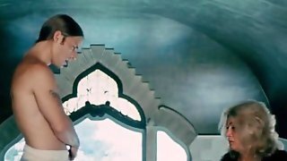 Joe Dallesandro Husltes Himself In Heat (1972)