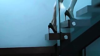 Queening Lez Milf Seduces Petite 18yo Beauty