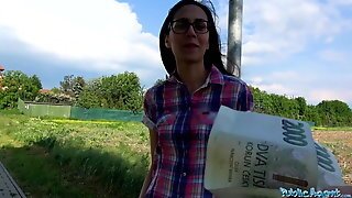 Public Agent Cash Convinces Slim Beauty To Bounce Her Pussy