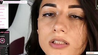 Nice Brunette Amateur On Webcam Show