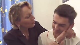 Maman Mature Baise Fils