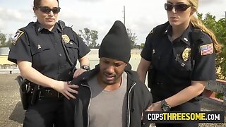 The Police Tries To Stop A Thief.