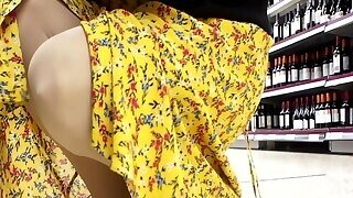 Upskirt 
c000
at The Shops