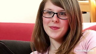 Sweet Innocent Jada Talks Sex , Then Strips, Masturbates