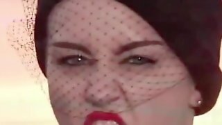 Miley Cyrus Tongue Loop #2