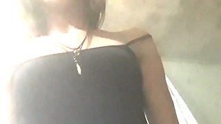 Hot Girl Showing Nice Tits And Pussy