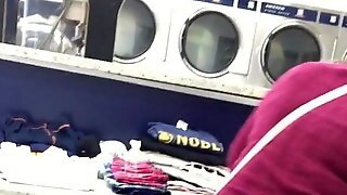 Fat Ample Ass On Mexican MILF