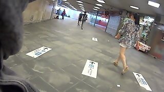 Nice Muscled Legs (probably A Chinese Lady)