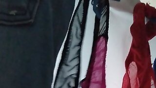 Tangas Recien Lavadas De Mi Vecina