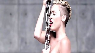 Miley Cyrus Sexy Showing All Comp