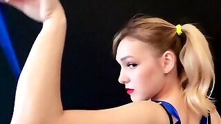Cute Stunner Dances And Flirts