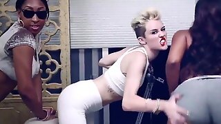 Miley Cyrus Sexy Ass