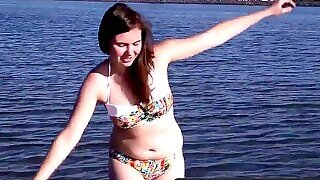 Girls Out West - Amateur Cutie Fumbles Her Wooly Vag Outdoors