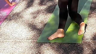 Fat Ass Pawg Doing Yoga Sexy Feet