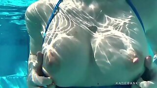 Katie Banks - Underwater Big-titted Babe Fucks Her Man