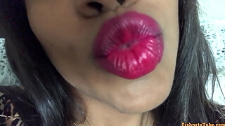 Hot Ebony Cougar Is Gonna Kiss Your Dickhead