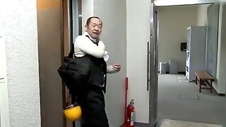 Older Boy Hook-up Lesson To Bothersome Neighbor Chinese Wifey