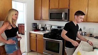 Rachael Cavalli New Knob For The New Stepmom