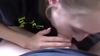 Stepbrother With Big Cock Convinced His Sexy Stepsis To Fuck On Vacation