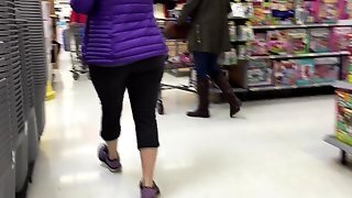 Milf Ass Walking Jiggling Grey Yoga Pants