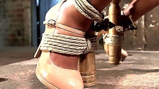 Mummified Ebony Whore Gets Caned