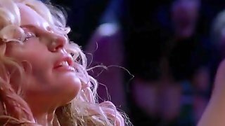 Daryl Hannah In Dancing At The Blue Iguana