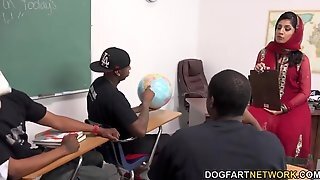 Arab Teacher Gets Fucked By Her Black Students In Classroom